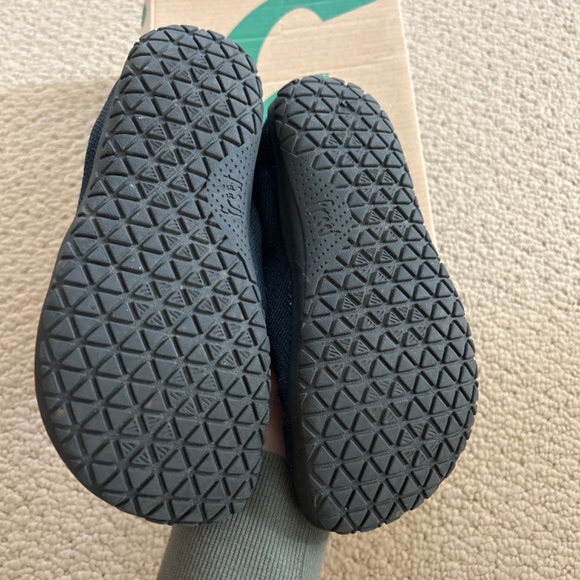 Freet youth size 34 EU, youth size 2, navy barefoot style shoe - Picture 2 of 3